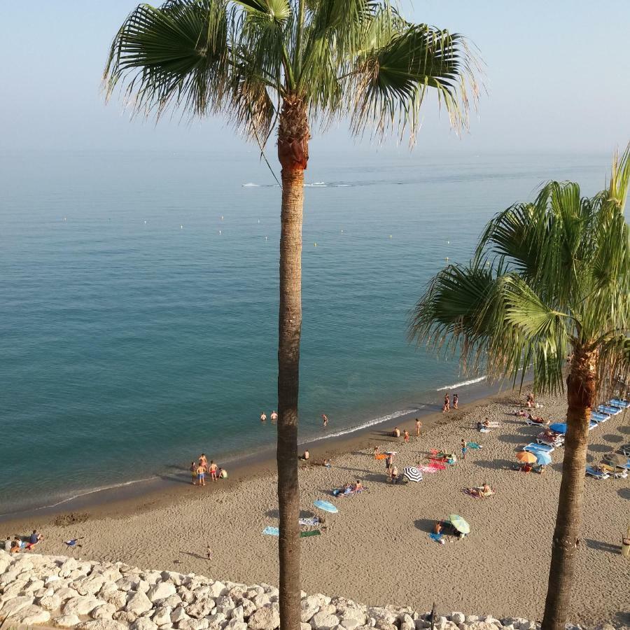 Sea Front Studio With Spacious Balcony Santa Clara Torremolinos Buitenkant foto