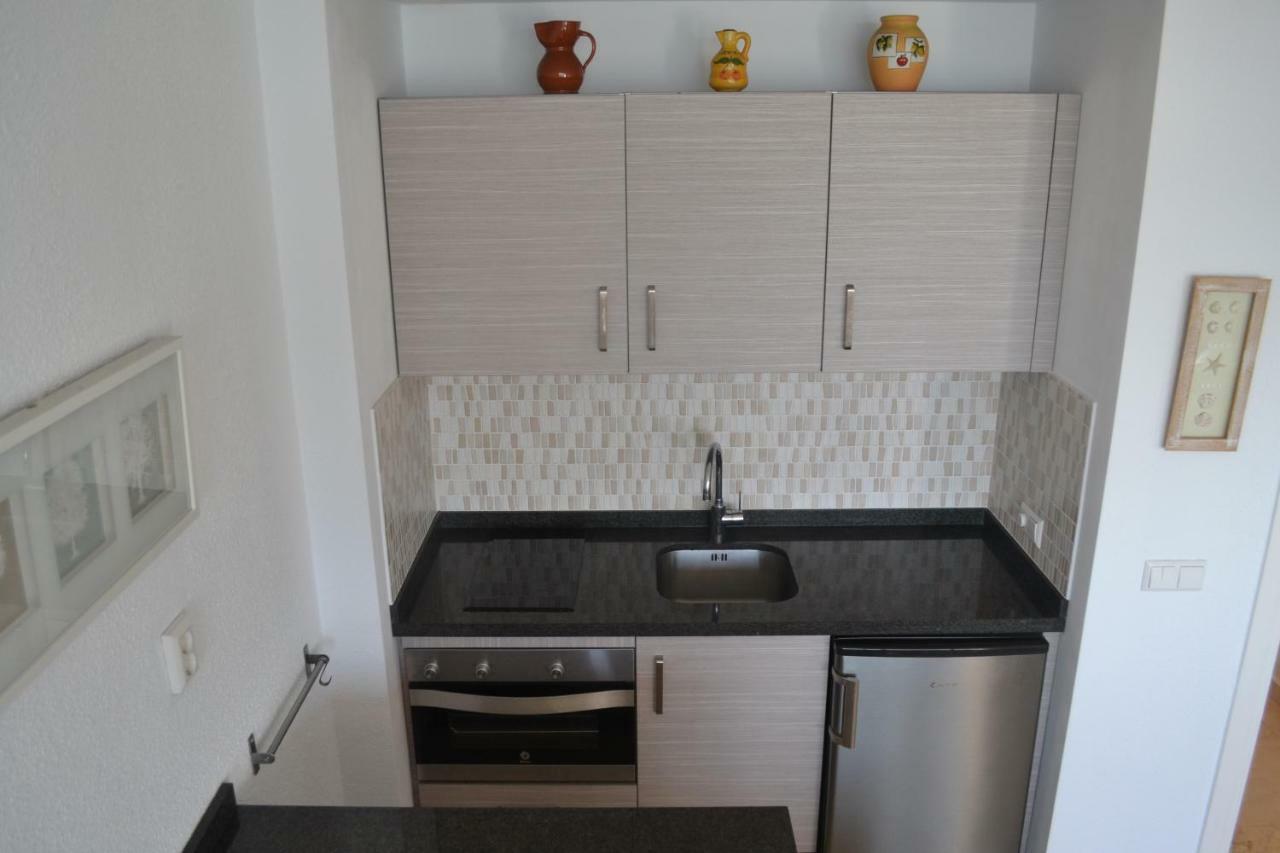 Sea Front Studio With Spacious Balcony Santa Clara Torremolinos Buitenkant foto